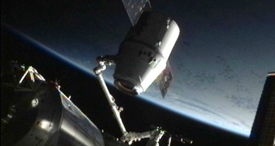 Private Space Taxi Builders Pass Key Milestones for NASA